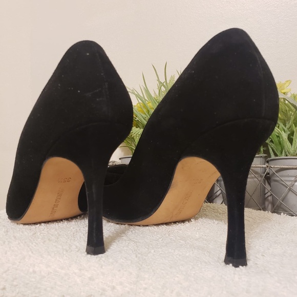 Manolo Blahnik Black Velvet Pumps - Picture 2 of 8